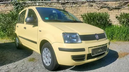 Usata Fiat Panda 69 CV (50 kW) 2011 Giallo Utilitaria