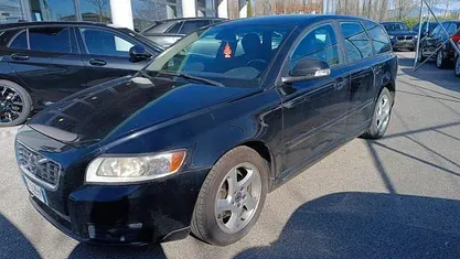 Usata Volvo V50 Plus 116 CV (85 kW) 2011 Nero Station wagon