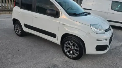 Usata Fiat Panda 4x4 Pop 80 CV (58 kW) 2016 Bianco Utilitaria