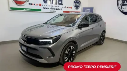 Second-hand Opel Grandland X Business Elegance 131 CP (96 kW) 2022 Gri SUV