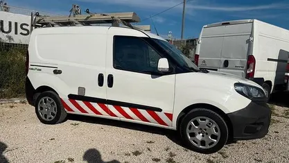 Occasion Fiat Doblò Lounge 120 ch (88 kW) 2019 Blanc Monospace