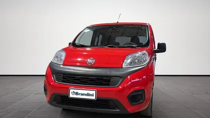 Usata Fiat Qubo Easy 80 CV (58 kW) 2017 Rosso Monovolume