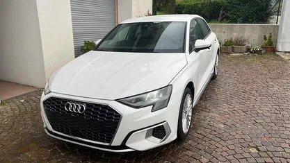 Usata Audi A3 Business 150 CV (110 kW) 2023 Bianco Berlina