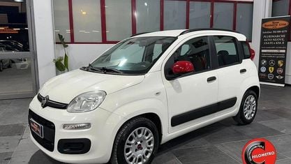 Usata Fiat Panda Lounge 69 CV (50 kW) 2013 Bianco Berlina