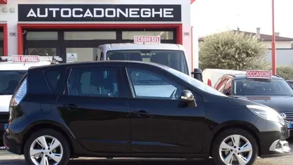 Nero Usata 2014 Renault Scénic III Monovolume | 6950 € (Buon prezzo)