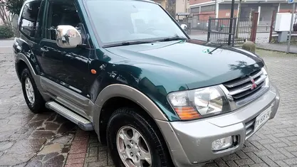 Verde Usata 2001 Mitsubishi Pajero SUV | 5800 € (Ottimo prezzo)
