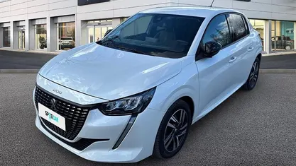 Usata Peugeot 208 Allure 101 CV (74 kW) 2022 Bianco Utilitaria