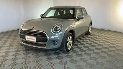Usata Mini ONE 102 CV (75 kW) 2021 Grigio Utilitaria