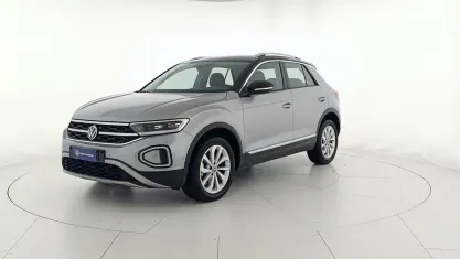 Usata VW T-Roc Style 116 CV (85 kW) 2025 Argento SUV