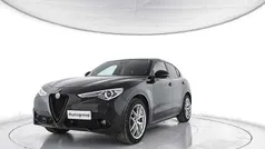 Nero Usata 2023 Alfa Romeo Stelvio Veloce SUV | 38.200 € (Ottimo prezzo)