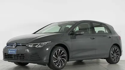 Usata VW Golf VIII Life 110 CV (80 kW) 2023