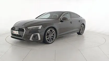 Usata Audi A5 Sportback S-Line 204 CV (150 kW) 2024 Nero mito metallizzato Utilitaria