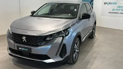 Usata Peugeot 3008 Allure 131 CV (96 kW) 2022 Grigio SUV