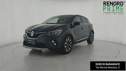 Usata Renault Captur Techno 145 CV (106 kW) 2023 Blu marino SUV
