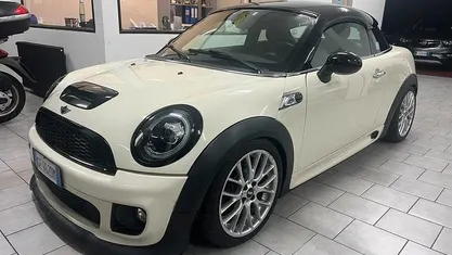 Usata Mini Cooper SD Coupé 143 CV (105 kW) 2013 Beige Coupé