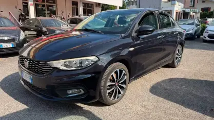 Usata Fiat Tipo 95 CV (69 kW) 2016 Nero Berlina