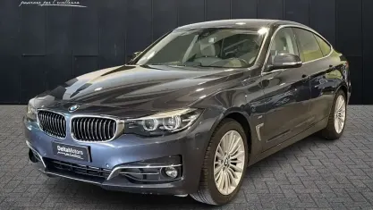 Usata BMW 318 Luxury Line 150 CV (110 kW) 2017 Grigio metallizzato Utilitaria