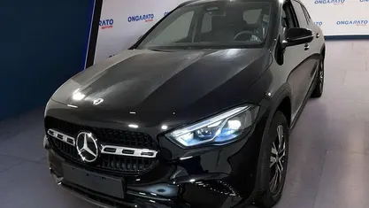 Nero Nuova 2025 Mercedes GLA200 Advanced SUV | 44.500 € (Buon prezzo)