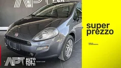 Grigio Usata 2018 Fiat Punto Street Due volumi | 6950 € (Ottimo prezzo)