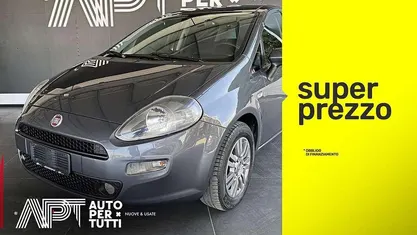 Grigio Usata 2018 Fiat Punto Street Due volumi | 6950 € (Ottimo prezzo)