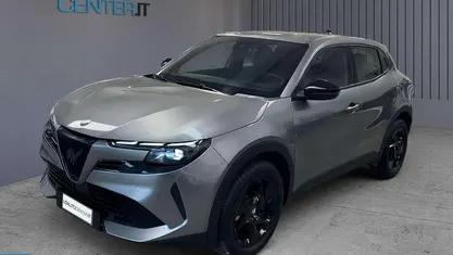 Grigio Usata 2025 Alfa Romeo Junior SUV | 25.900 € (Buon prezzo)