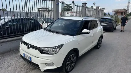 Usata SsangYong Tivoli 115 CV (84 kW) 2017 Bianco SUV