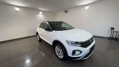 Nuova VW T-Roc Edition 150 CV (110 kW) 2026 Nera SUV