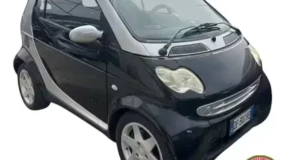 Usata Smart ForTwo Cabrio Passion 61 CV (44 kW) 2004 Nero Cabrio