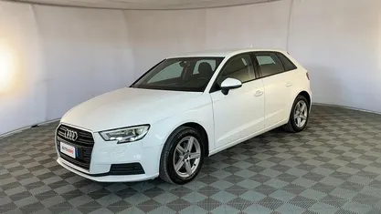 Usata Audi A3 150 CV (110 kW) 2018 Bianco Berlina