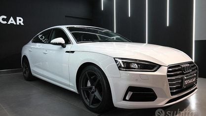 Begagnad Audi A5 Premium 190 HK (139 kW) 2019 Vit Sportkupé