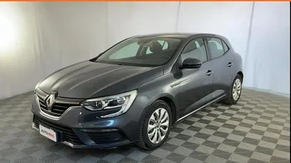 Usata Renault Mégane IV 116 CV (85 kW) 2019 Grigio Berlina
