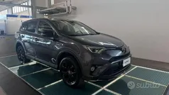 Usata 2018 Toyota RAV4 Hybrid SUV | 20.200 € (Buon prezzo)