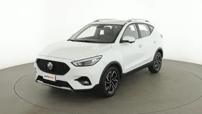 Usata MG ZS Luxury 111 CV (81 kW) 2023 Bianco SUV