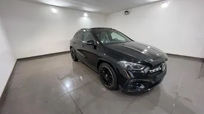 Nuova Mercedes GLA35 AMG AMG line 149 CV (109 kW) 2026 Nero SUV