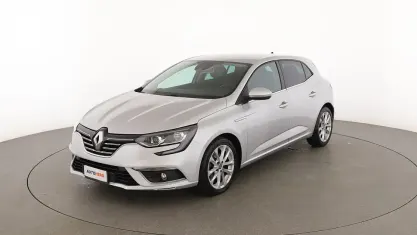 Usata Renault Mégane Intens 110 CV (80 kW) 2018 Argento Berlina