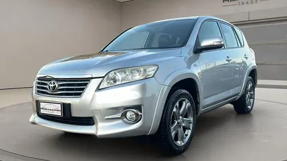 Usata Toyota RAV4 Executive 150 CV (110 kW) 2010 SUV