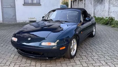 Blu Usata 1998 Mazda MX5 Cabrio | 16.990 €