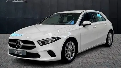 Bianco Usata 2020 Mercedes A180 Tre volumi | 23.400 € (Buon prezzo)