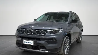 Usata Jeep Compass Summit 131 CV (96 kW) 2025 Graphite grey SUV