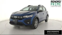 Usata 2023 Dacia Sandero Expression Due volumi | 15.690 € (Buon prezzo)