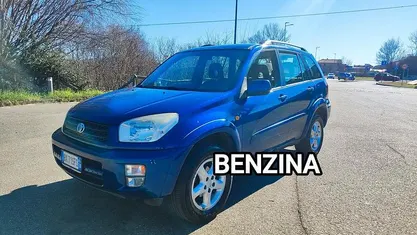 Usata Toyota RAV4 150 CV (110 kW) 2001 Blu SUV