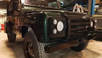 Usata 2001 Land Rover Defender SUV | 25.000 € (Ottimo prezzo)