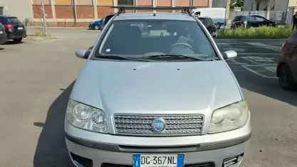 Usata Fiat Punto Classica 60 CV (44 kW) 2007 Grigio Utilitaria
