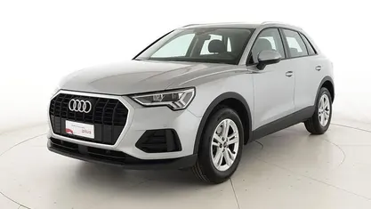 Usata Audi Q3 Business 150 CV (110 kW) 2023 Argento fioretto metallizzato SUV