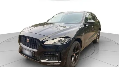Usata 2017 Jaguar F-Pace R-Sport SUV | 15.900 € (Ottimo prezzo)