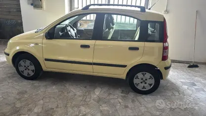 Usata Fiat Panda Dynamic 60 CV (44 kW) 2004 Giallo Utilitaria