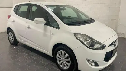 Usata Hyundai ix20 90 CV (66 kW) 2011 Bianco Utilitaria