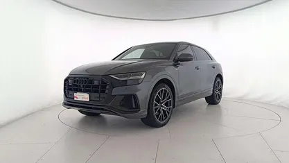 Grigio daytona perlato Usata 2022 Audi Q8 Comfort SUV | 51.500 € (Super prezzo)
