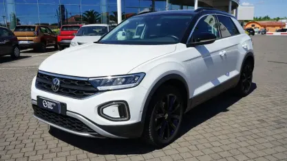 Usata VW T-Roc Style 116 CV (85 kW) 2023 Bianco SUV