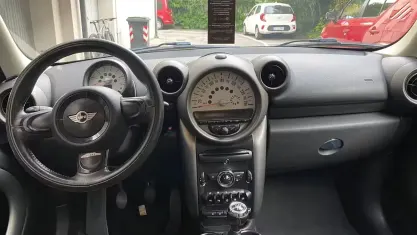 Usata Mini Countryman 111 CV (81 kW) 2012 Nero SUV